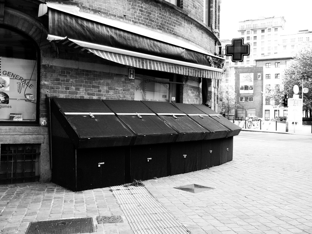 Empty shuttered street stall during the pandemic